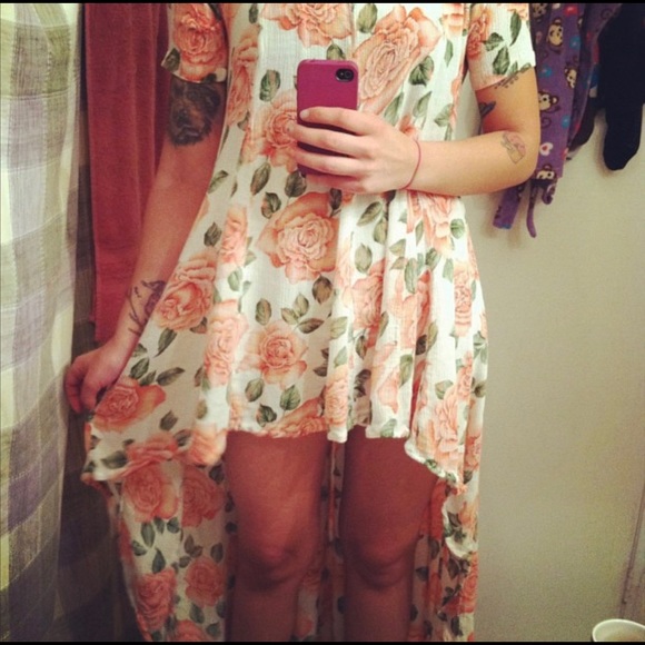 Beautiful vintage hi-low floral dress - Picture 7 of 7